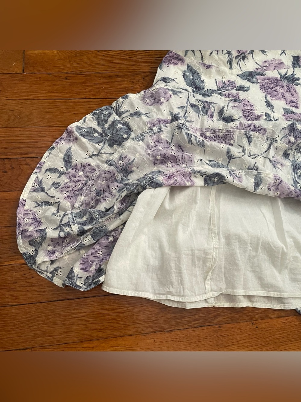 Odille Anthropologie White and purple floral eyelet tiered midi dress size 2 - Picture 7 of 11